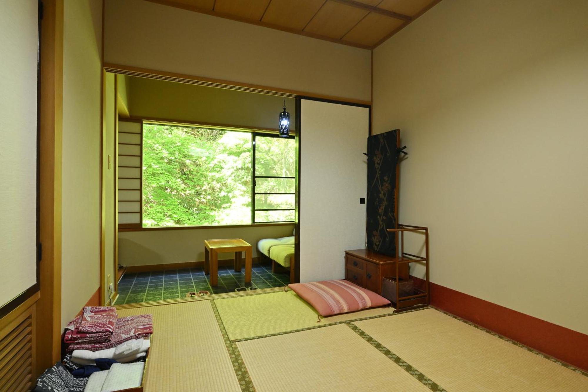 Osakaya Ryokan Kusatsu  Buitenkant foto