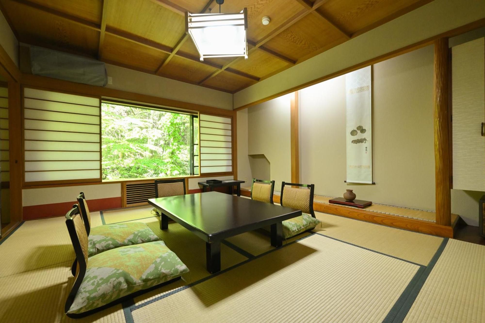 Osakaya Ryokan Kusatsu  Buitenkant foto