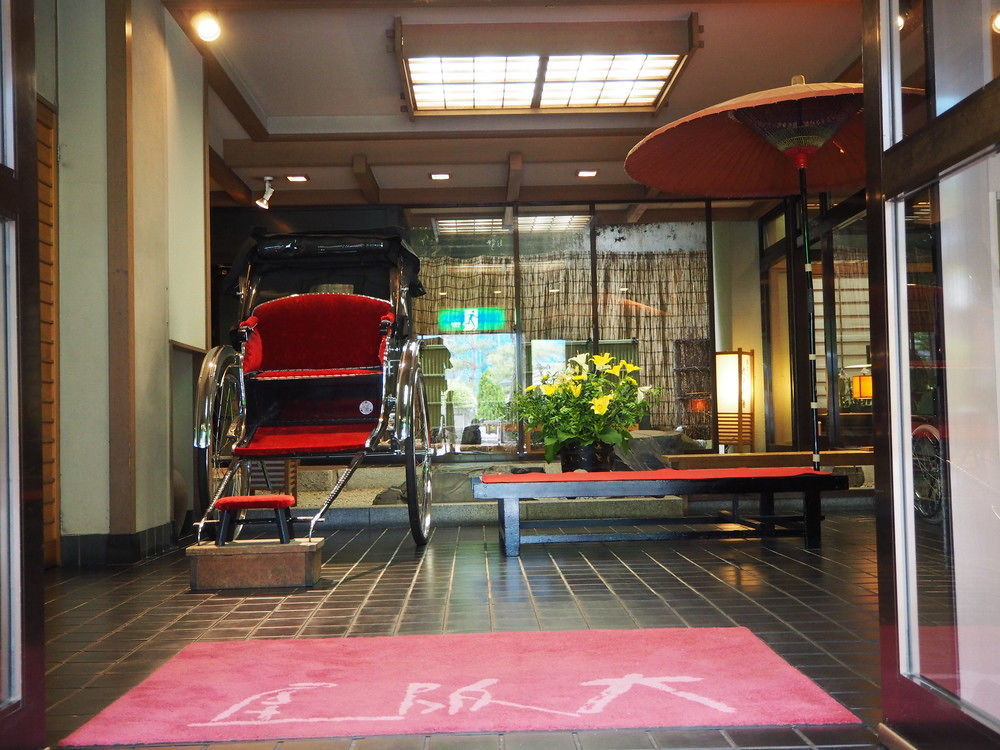 Osakaya Ryokan Kusatsu  Buitenkant foto