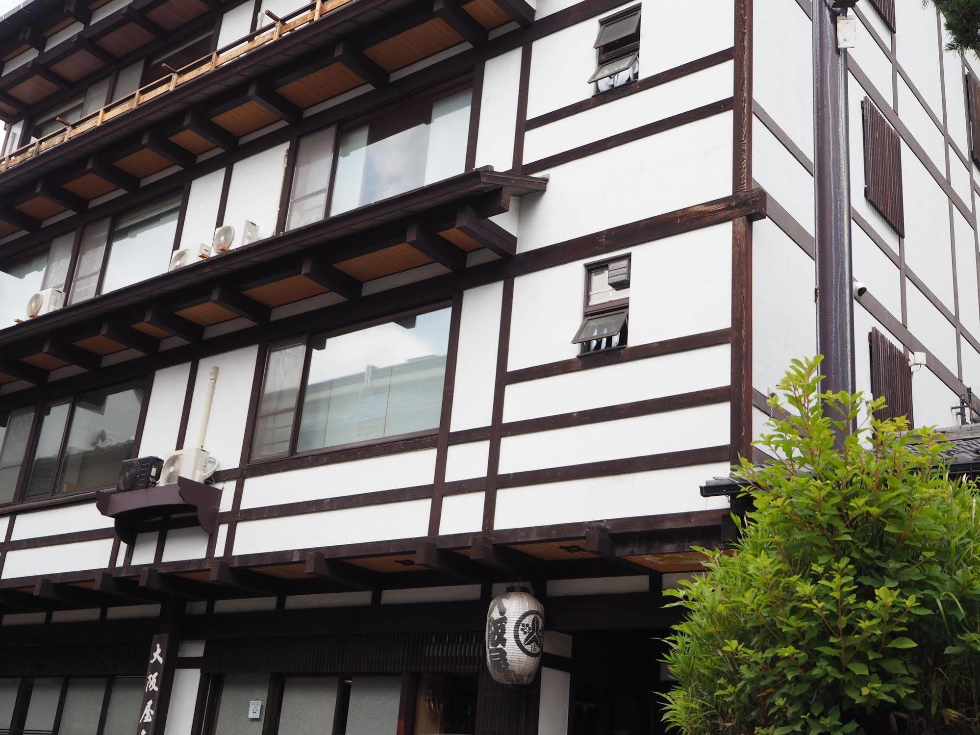 Osakaya Ryokan Kusatsu  Buitenkant foto