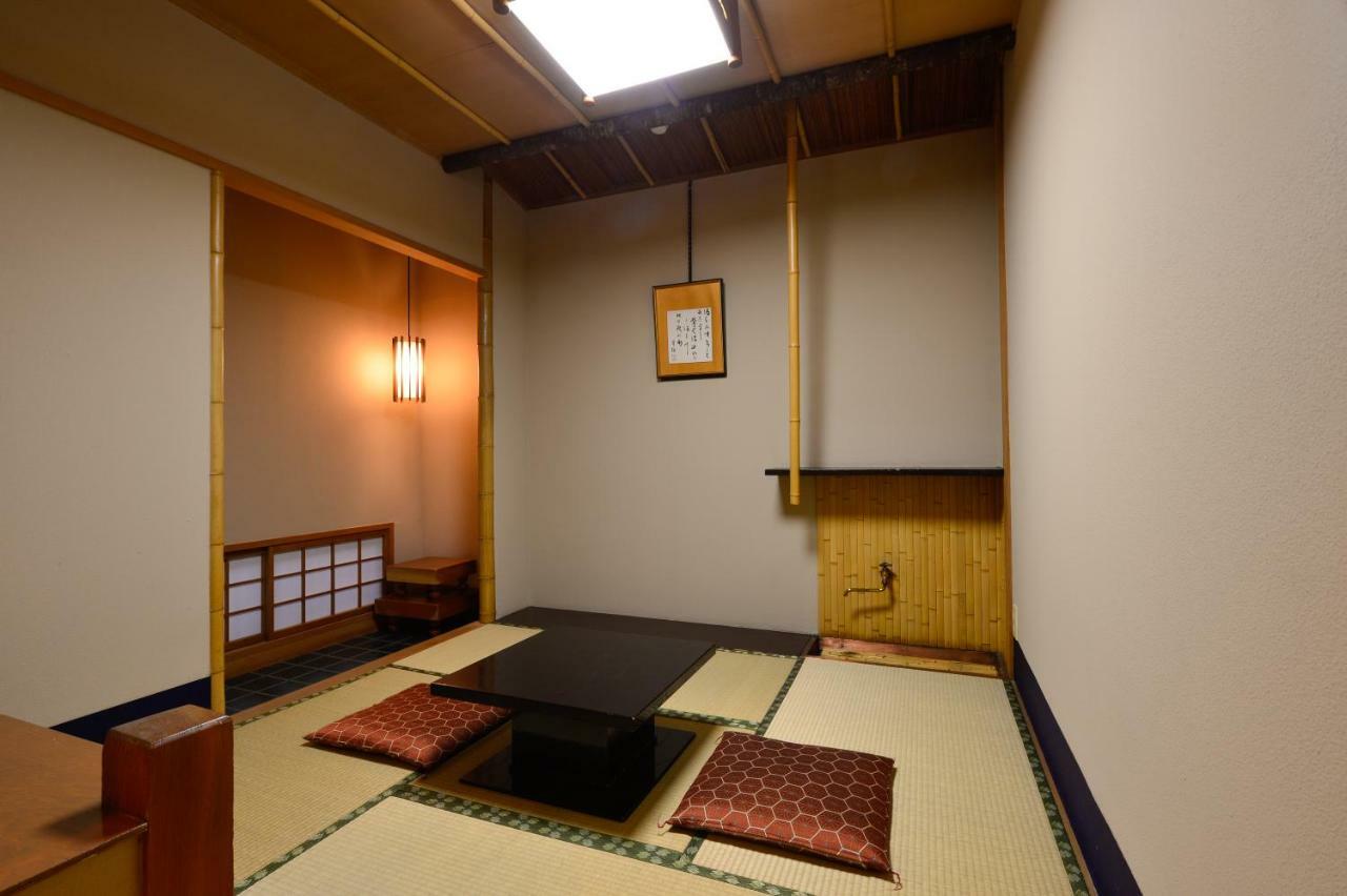 Osakaya Ryokan Kusatsu  Buitenkant foto