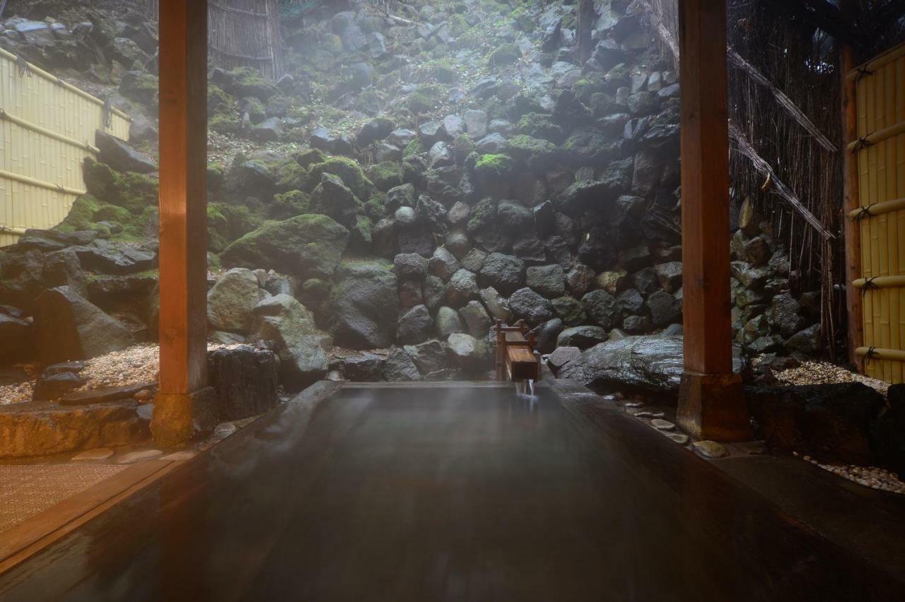 Osakaya Ryokan Kusatsu  Buitenkant foto